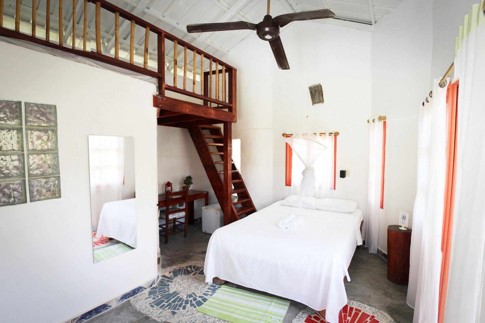 Casa Delfin Guest House Las Terrenas Dış mekan fotoğraf